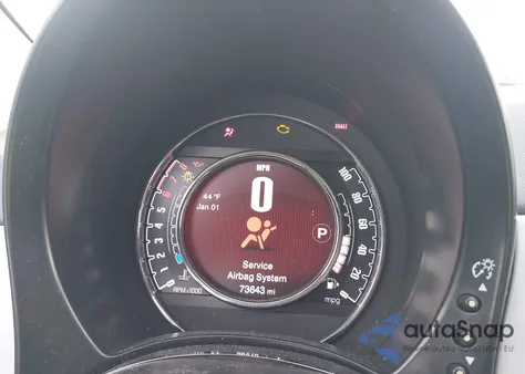 2017 Fiat 500 Pop z USA, uszkodzony, nr VIN 3C3CFFKR6HT535573